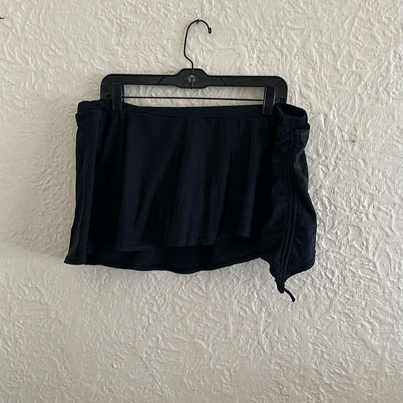 Torrid Black Skirted Bikini Swim Bottom Ruched Side Tie 3X - Picture 2 of 9